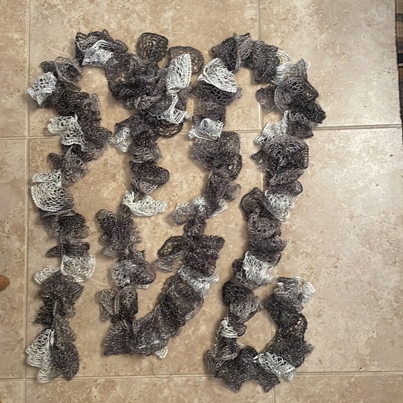 Crocheted Ruffled Scarf - Picture 2 of 3